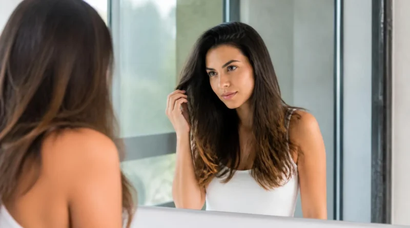 cabelo oleoso na raiz e seco nas pontas